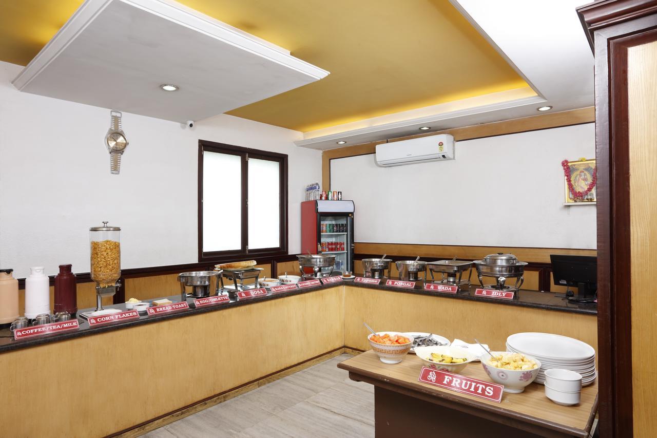 Sri Aarvee Hotels Coimbatore Bagian luar foto